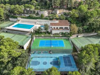 LB Vacation Rentals I Spacious 2BR Apartment with Terrace, Balcony - Mougins - 5