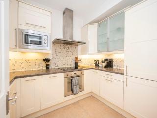 Gated Riverside London SE16 apartment with parking Pass the Keys - 7