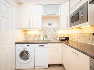 Gated Riverside London SE16 apartment with parking Pass the Keys - 5