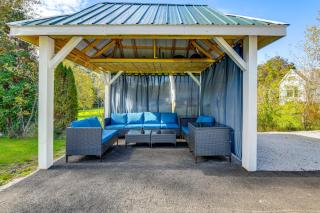 Lake Champlain Fun Apt with Fire Pit and Large Yard! - 9