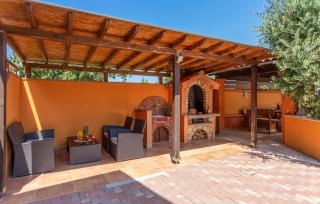 Lovely Home In Skicini With Wifi - 9