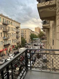 Cosy City Center Appartment - Baku - 4
