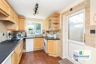 Bournecoast - Family Home with Garden - WIFI - HB9617 - Christchurch - 5