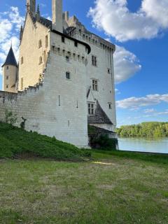 Le logis des diligences - Vue sur le château - Montsoreau - 7
