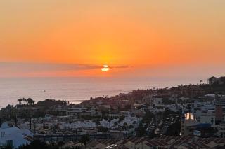 Tenerife365 AC Sunset Ocean City Mountain View - Adeje - 4