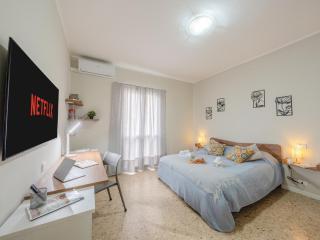 Lory House by Holiday World - Pavia - 8