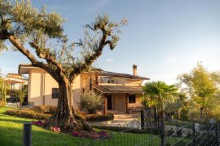 Villa Del Sole Inn - 2