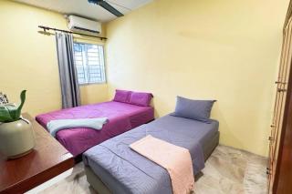 Bercham 81 Homestay - Ipoh - 5