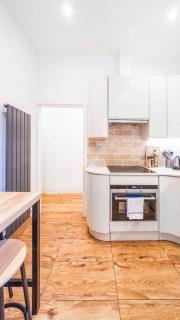 Immaculate apartment with garden-30 mins to London - Londra - 3