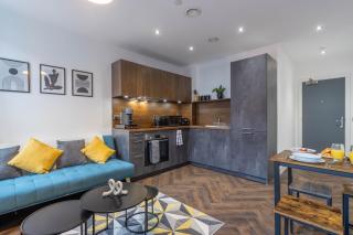 Stunning APT for Contractors, professionals business needs & family trips - Birmingham - 0