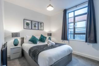 Stunning APT for Contractors, professionals business needs & family trips - Birmingham - 3