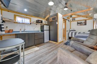 Iowa Tiny Cabin Near Pine Lake State Park - Steamboat Rock - 7