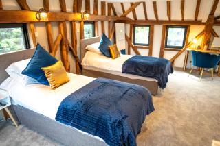 The Barn at Chart Hills - 7