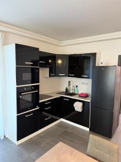 Byt apartman 72m2 private garden PARKING FREE - Praga - 6