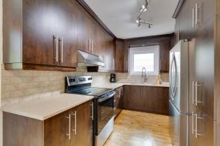 Cozy 4-Bedroom Home - 15-minute From Downtown Montreal - Longueuil - 3