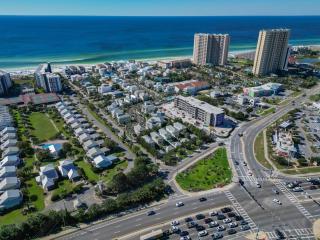 Mainsail Hideaway by Newman-Dailey - Destin - 8
