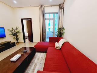 Aspire Tower-Juffair Modern Comfort Suite - 9