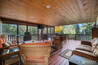 The Greyt Retreat - 3