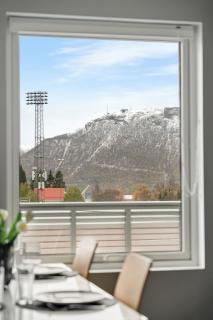 ARCTIC HOMES - Aurora Overlook - 3