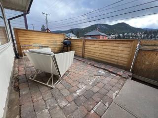 Large Studio LIGHT & VIEWS - Beautiful with Deck - Message Direct - 4