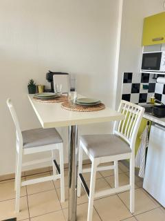 Studio tout confort - Signes - 6