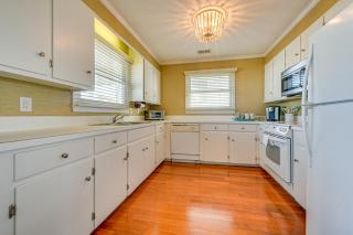 Home on Ocean Isle Beach with Catwalk and Deck - 3