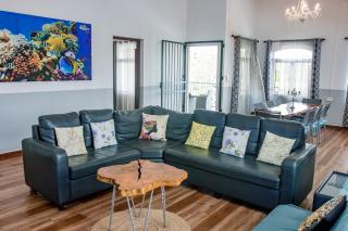 Nilaya Penthouse, 3BHK Luxury by Beaches, Nature Park, Caves, Golf, Snorkeling & Jacuzzi - Roches Noires - 5