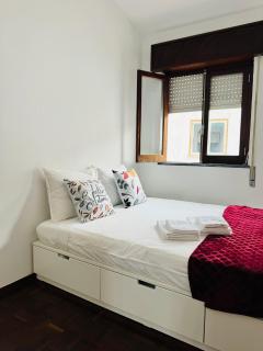 Natalie's tiny house- 6 minutes from the beach! - Odeceixe - 1