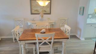 304 - Beachy 2/2 ocean view sleeps 6 - New Smyrna Beach - 2