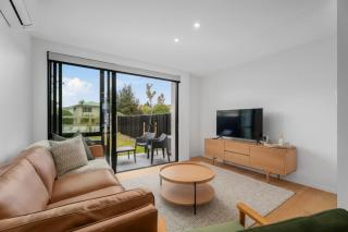 Mt Iron Delight on Rowely - Wanaka - 0