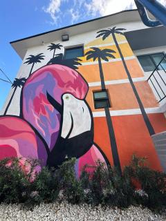 Stylish Wynwood Escape Art Clubs and Sunshine - Miami - 8