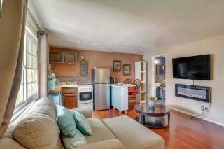 Pet-Friendly Studio in Costa Mesa - 7 Mi to Beach! - 2