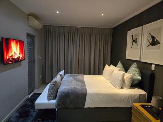 Sandton City Luxury Apartment - Johannesburg - 5