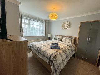 Beach House by Visit Cleethorpes - Cleethorpes - 2