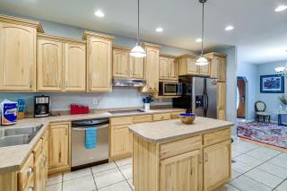 Breaks Home 3 Mi to ATV Trails! - - 2