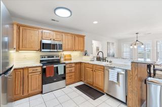 Beautiful 3 bed 2 bath home near Crystal Bridges - Bentonville - 3