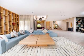 Modern 4BR Villa Golf View in Amelkis Marrakech - 6