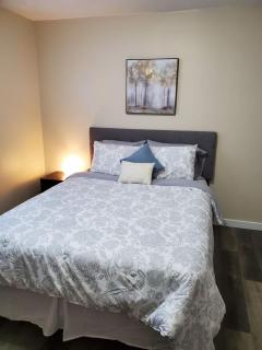 Cozy Home with Whole main floor - 4