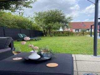 Holiday home with veranda - Breskens - 6
