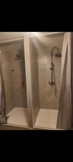 Auberge du manala chambre 4 personnes 24-24 - Saint-Louis - 1