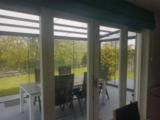 Coastal Bungalow w Garden - 5