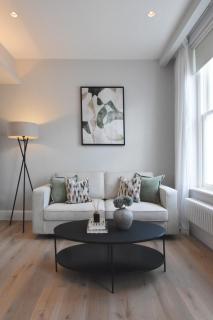 A Comfort Apartments - London - 3