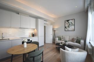 A Comfort Apartments - London - 0