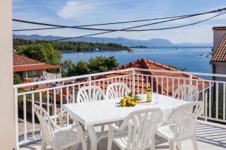 Apartment Dado - Lumbarda - 0