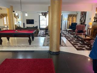 Al Fardous Luxury Vacation Home - King Mariout - 9