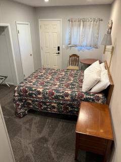 Fins and Feathers Lodge - 6