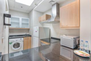 StayShort - Classy 1-Bedroom Apartment in Dubai Marina with City Views! - 2