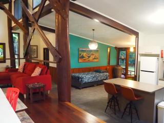 Stonewood Retreat - Diwan - 4
