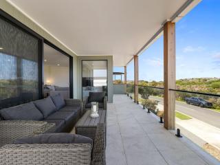 Surf's Edge - Cape Paterson - 5
