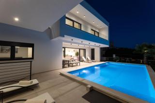 Luxury villa with a swimming pool Primosten - 23550 - Primošten - 4